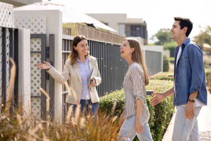 realtor showing a pocket listing