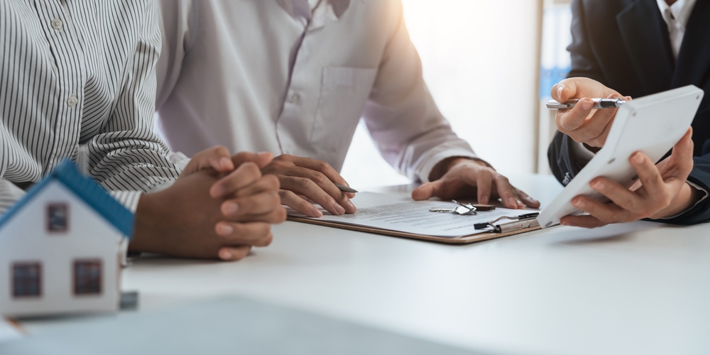 working with a mortgage lender