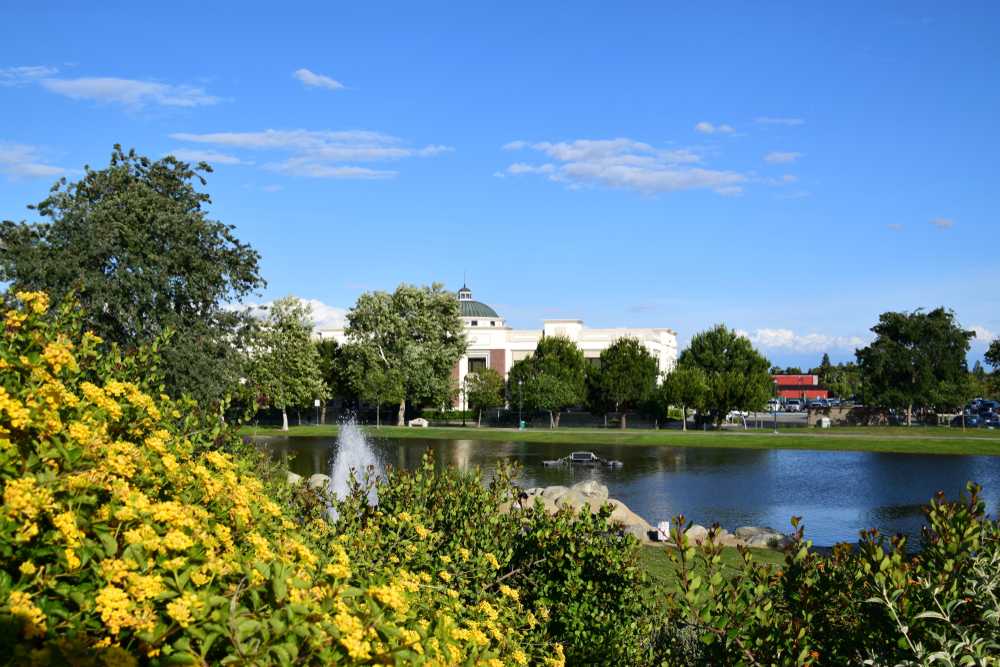 spring in bakersfield