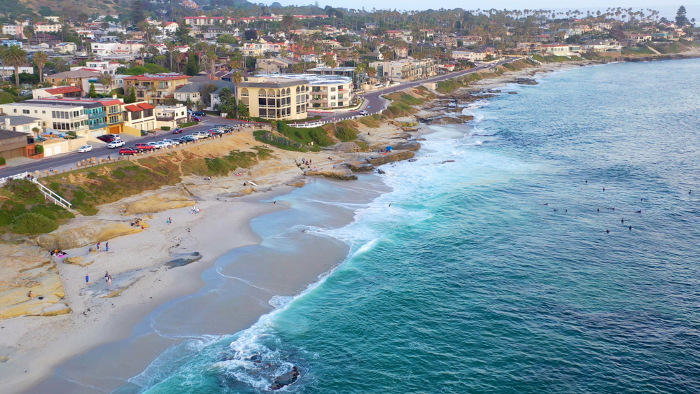 la jolla beach from above